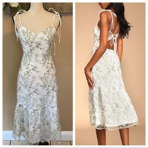 NWOT Lulus Absolutely Dreamy White Floral Embroidered Tie-Strap Midi Dress